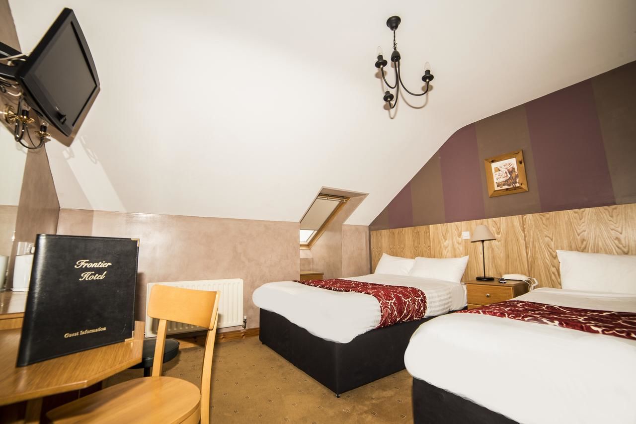 Отель The Frontier Hotel Bridgend